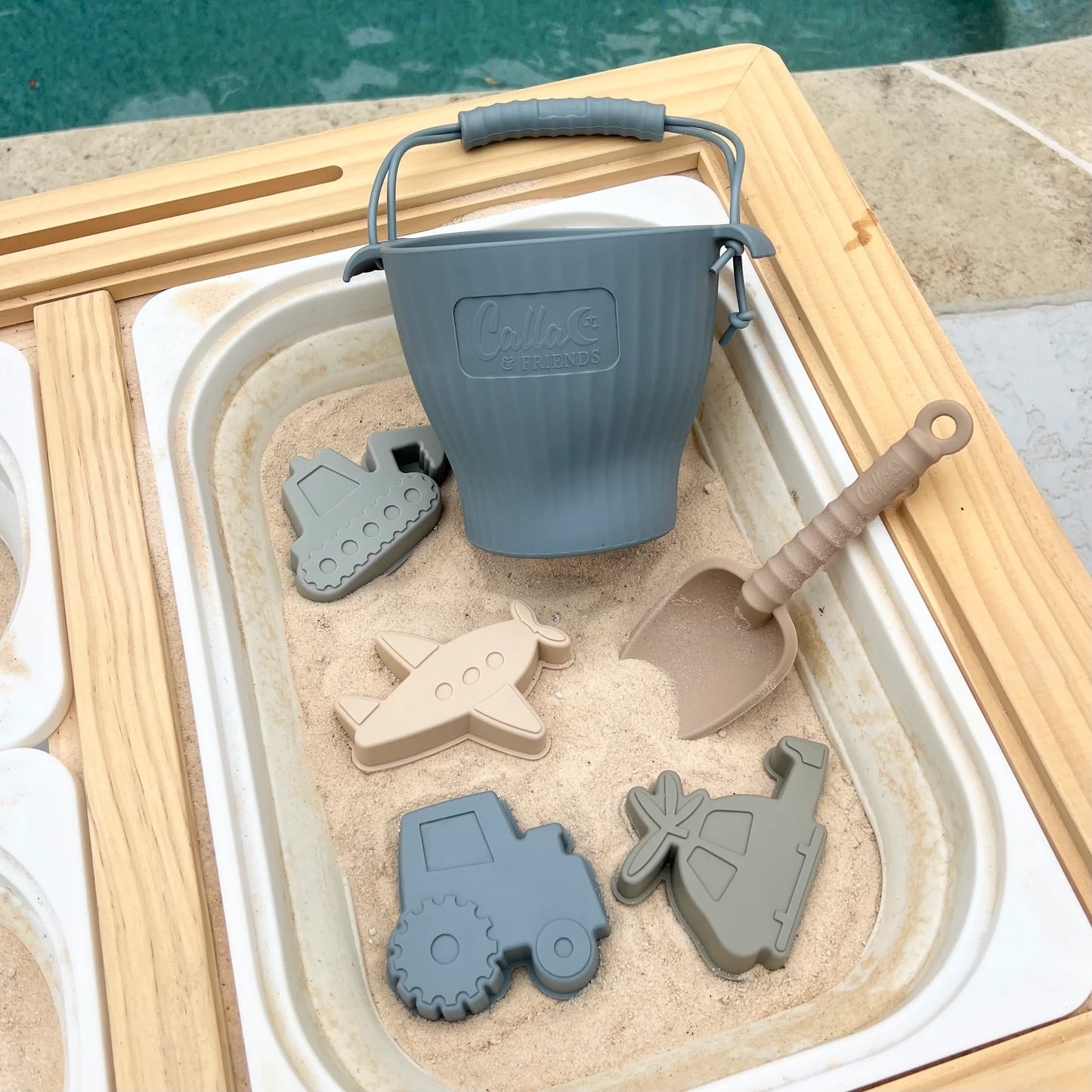 Silicone Beach Toy Set - Calla & Friends