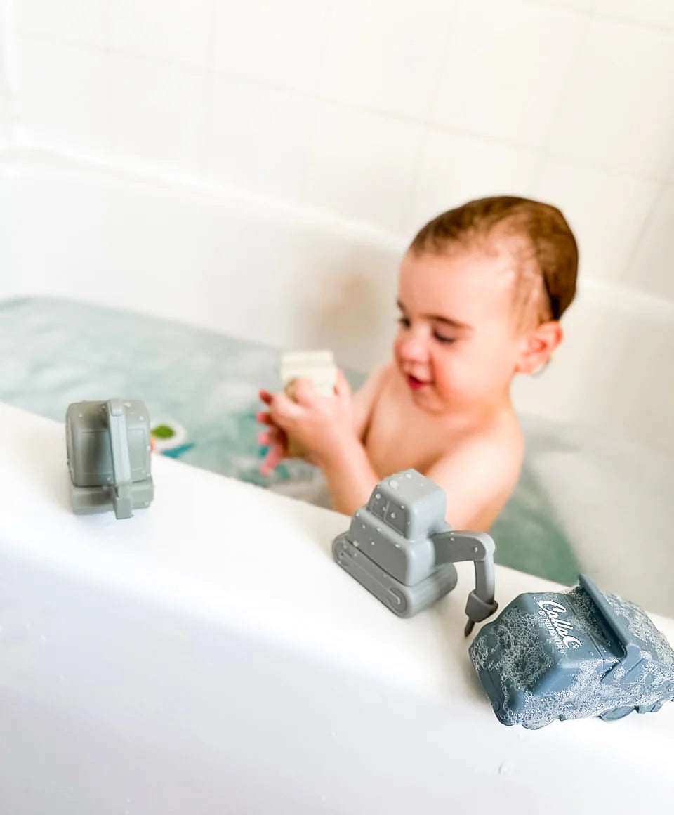 Grant's Truck Bath Toys - Calla & Friends