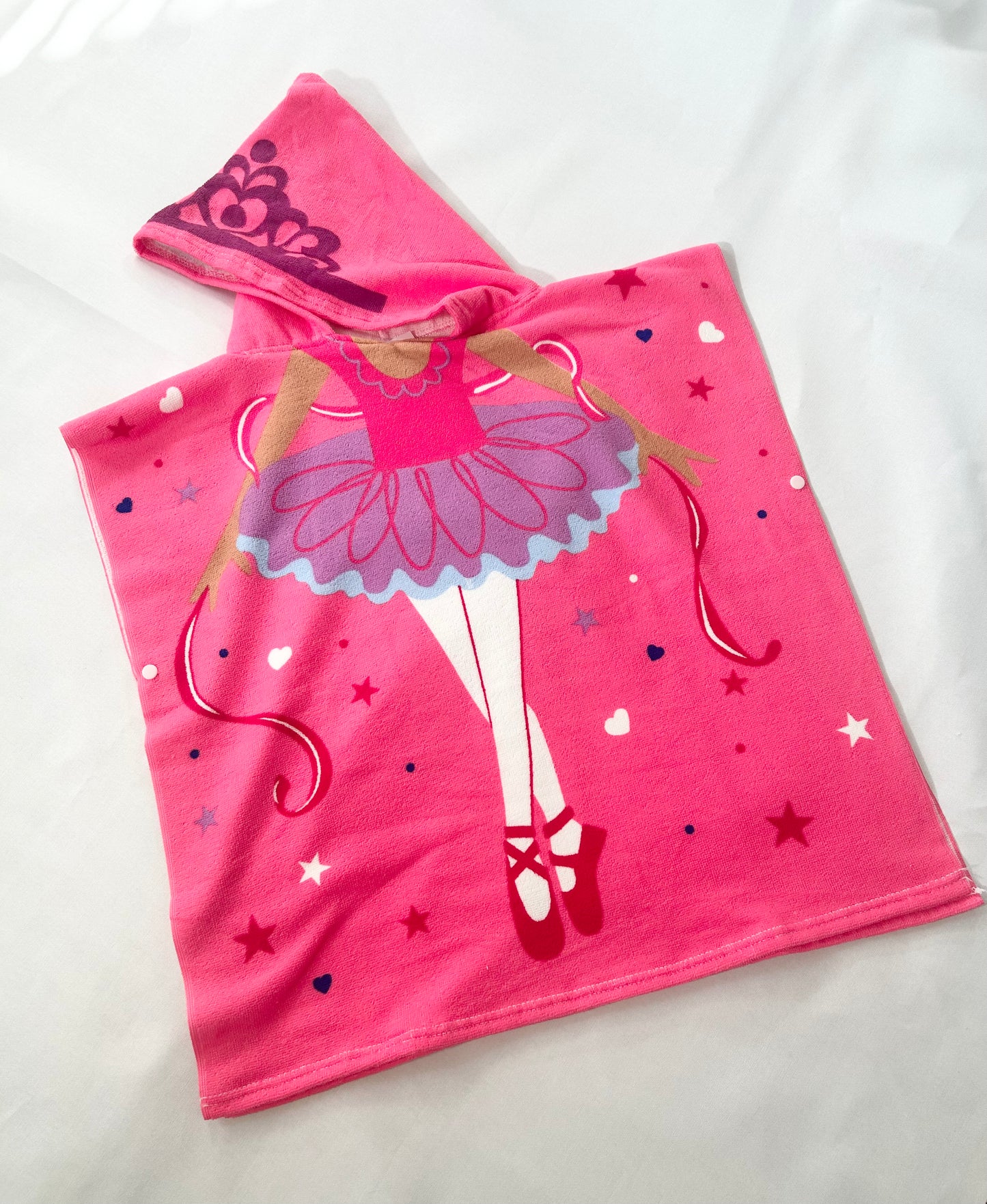 Kids Hooded Towel by London Bridge