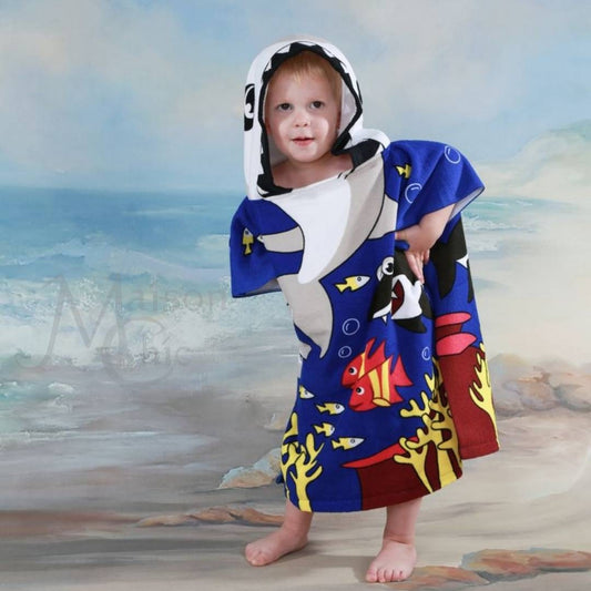 Kids Hooded Towel by London Bridge